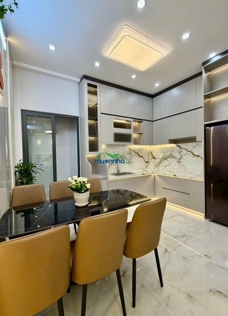 Nhà phố 3 lầu hẻm 1716 - liền kề quận 7 - 3
