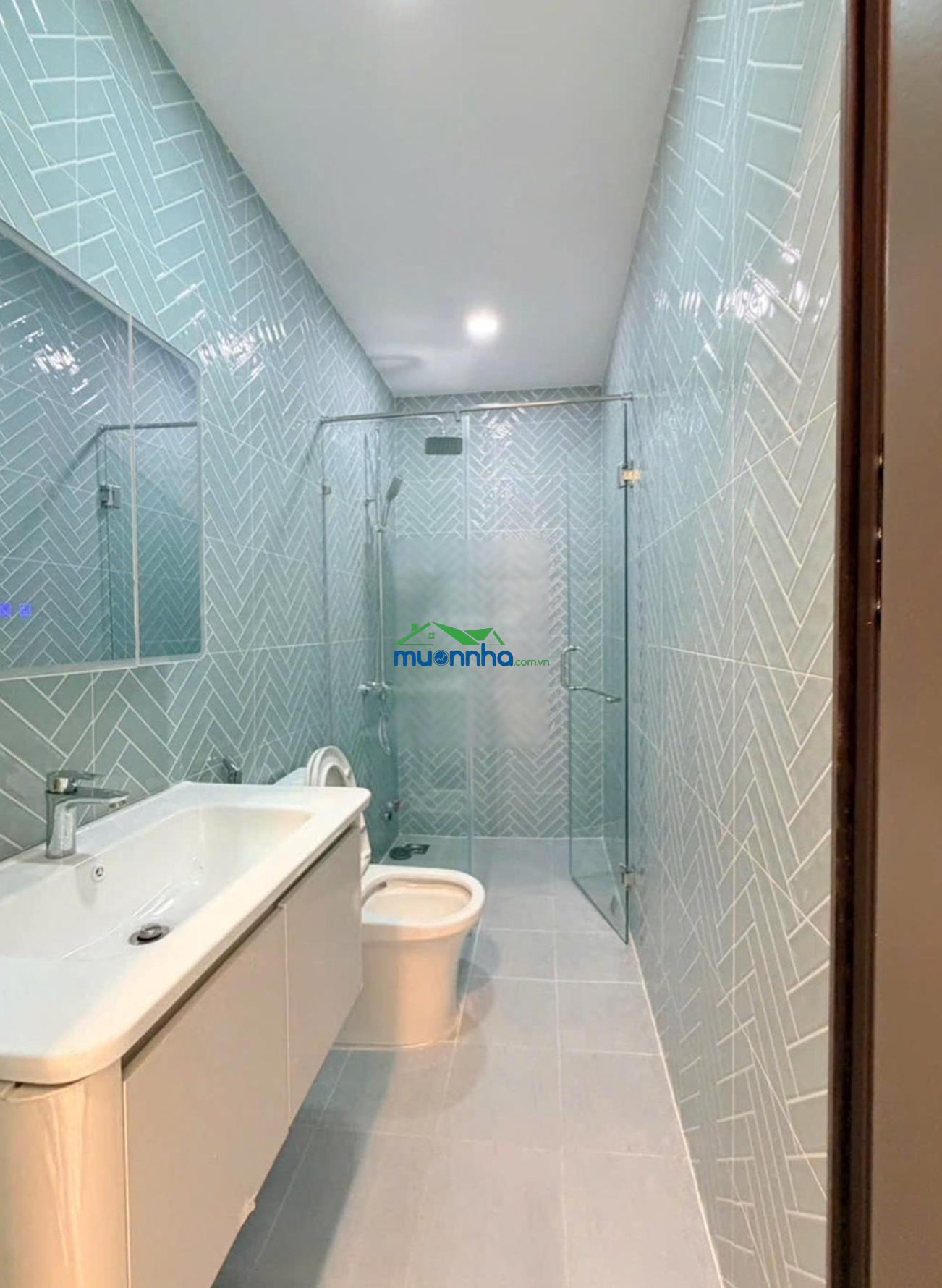 Bán nhà 3 tầng mới - huỳnh tấn phát - nhà bè - ngang 4.8m thông số đẹp - nhà đẹp đầy đủ nội thất - 4