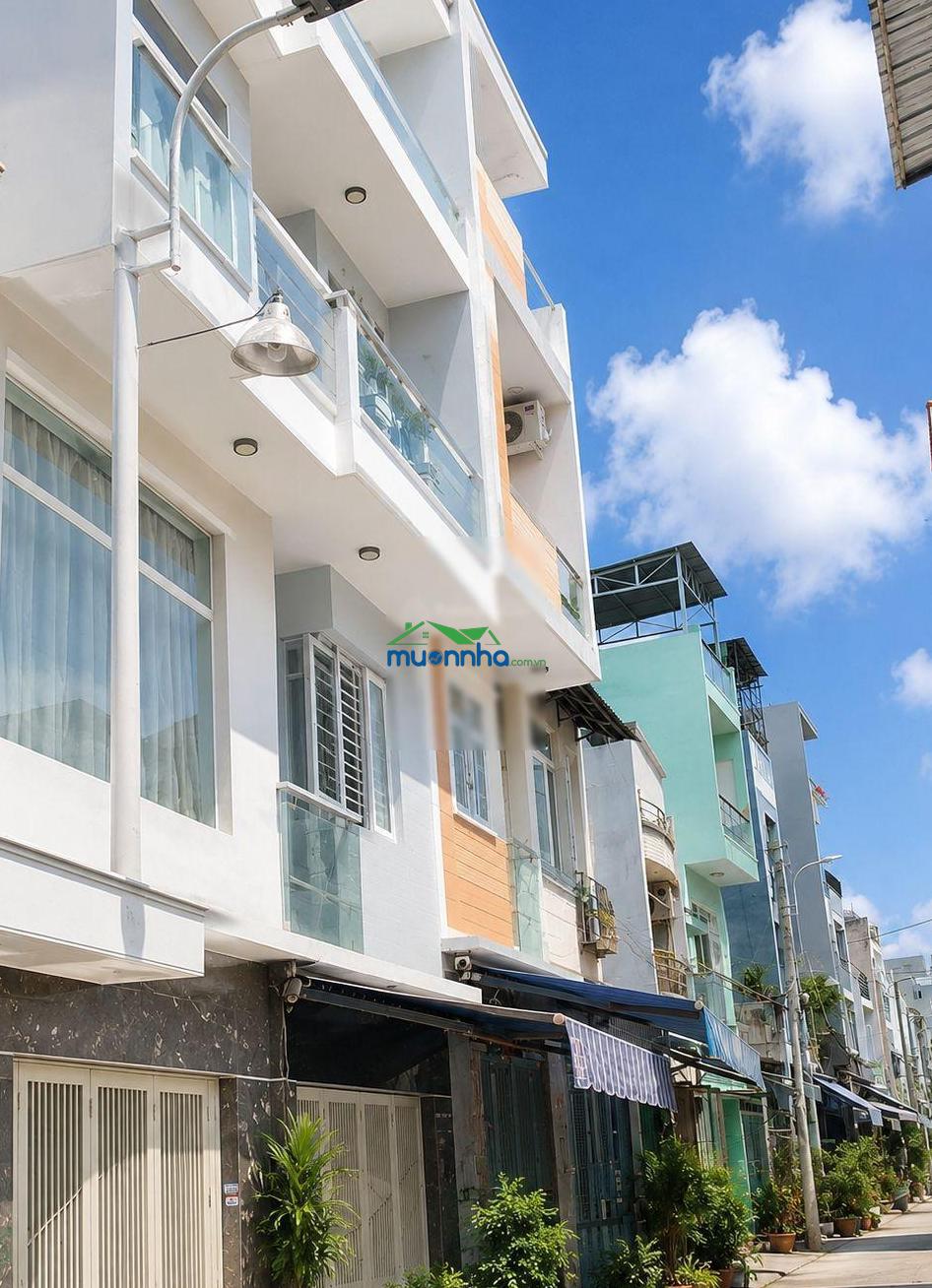 Bán nhà đường bình thới sát đầm, hxh(4 ,4x 12m x 3 tầng) giá:nhỉnh 5 ty tl - 4