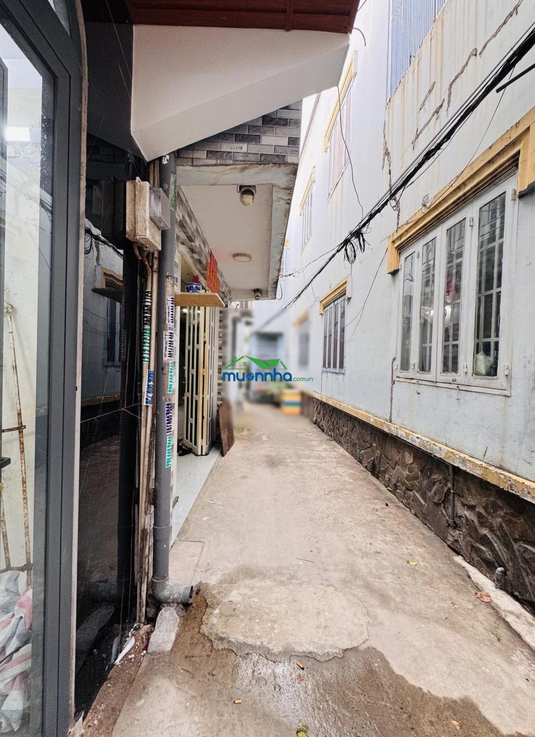Bán nhà riêng tỉnh lộ 10 gần kdc tên lửa 2 pn nhà mới, đúc thật chỉ 3tỷ1 - 2
