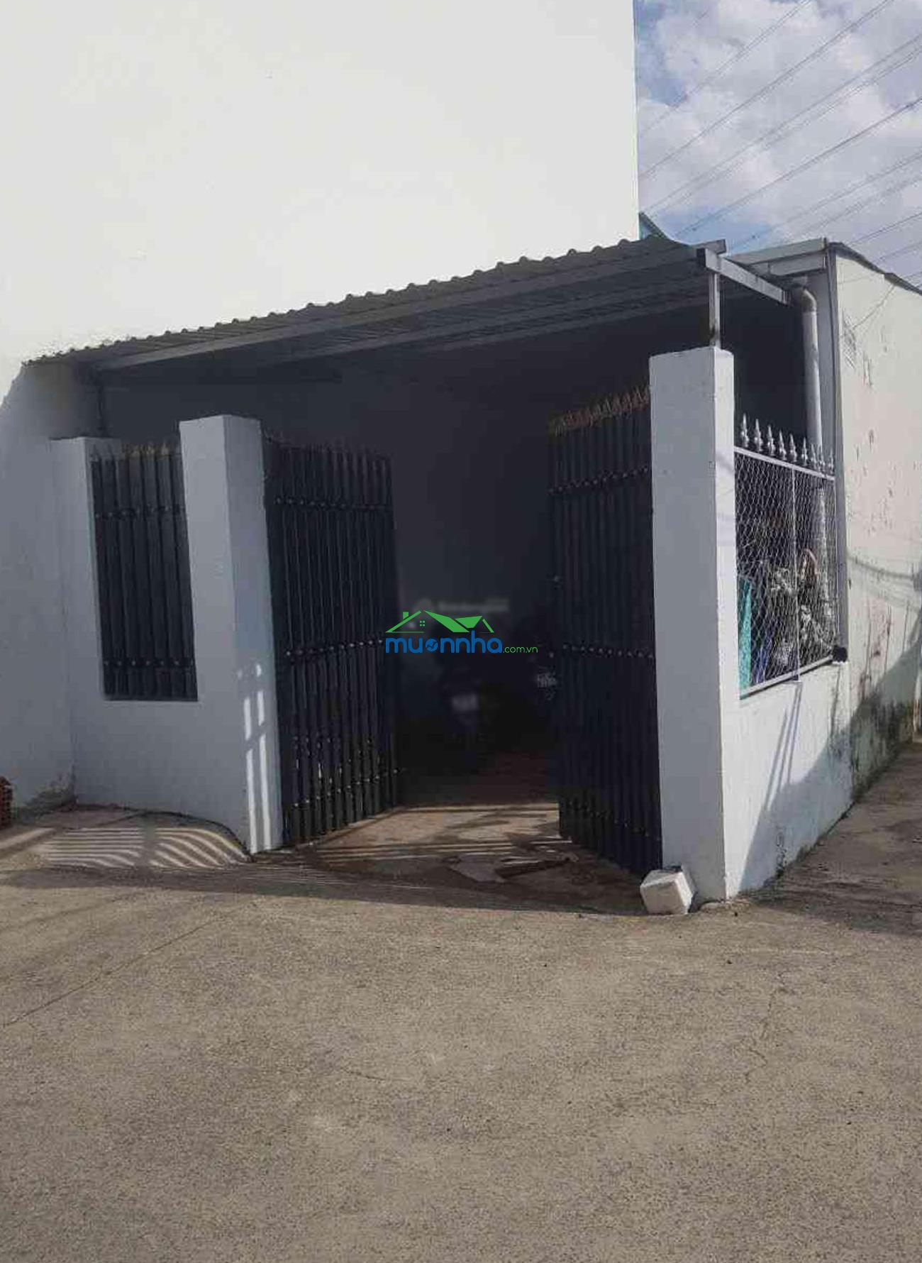 Bán nhà q12 căn góc 2 mặt hẻm hxh xe tải quay đầu có dòng tiền cho thuê chỉ 3. xtỷ / q12 - 3