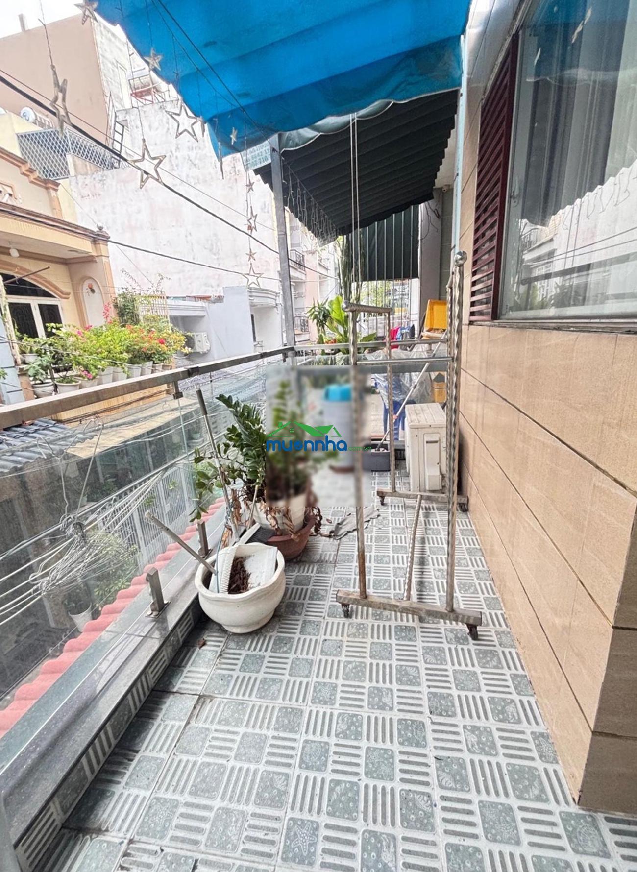 Nhà mới 3 tầng. dt 4x12m. hẻm 6m thông. 5 tỷ hơn. nở hậu. hương lộ 2. lê văn quới. quận bình tân. - 2