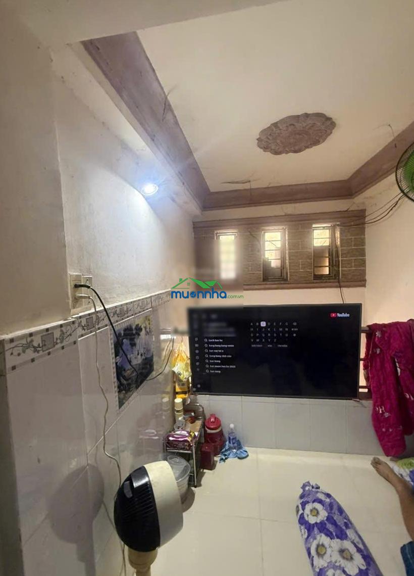 Nhà hẻm ôtô lê quốc hưng q4 - 2,1x8m (3 lầu) 4tỷ250 - 2