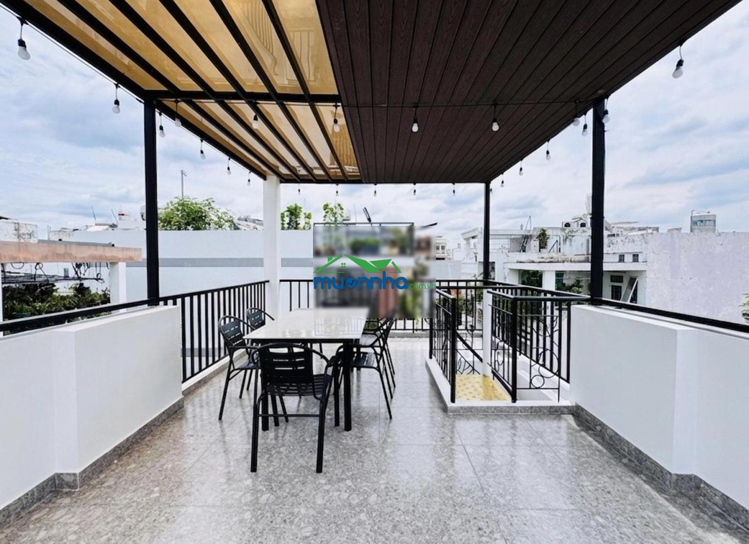 Hẻm ô tô, có thang máy, sát mặt tiền thích quảng đức - 4 tầng (4 x 12.5m) - nhà đẹp vào ở ngay - 4