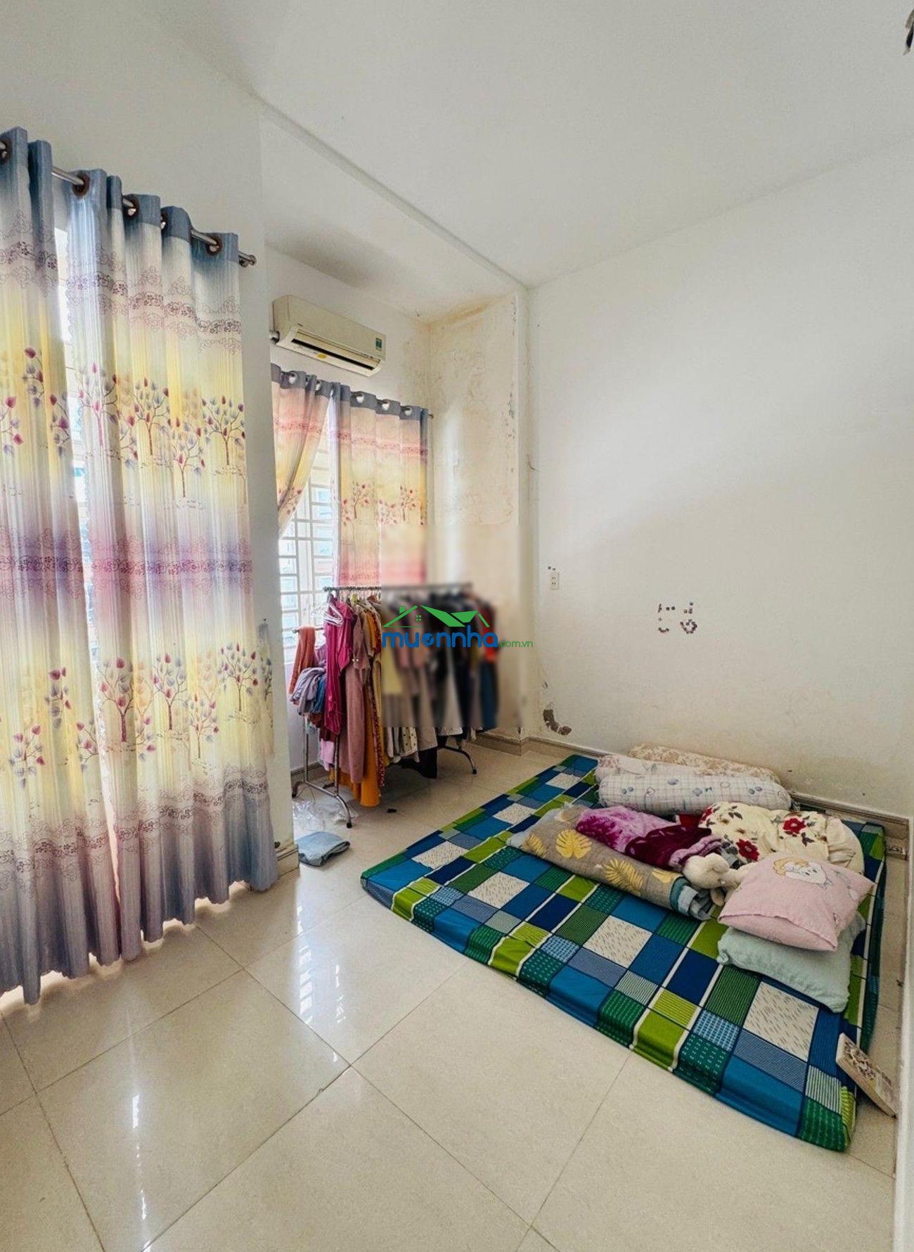 Nhà trung tâm bình tân 4x10.5m hẻm xe tải đang cho thuê chỉ 3.x tỷ - 3