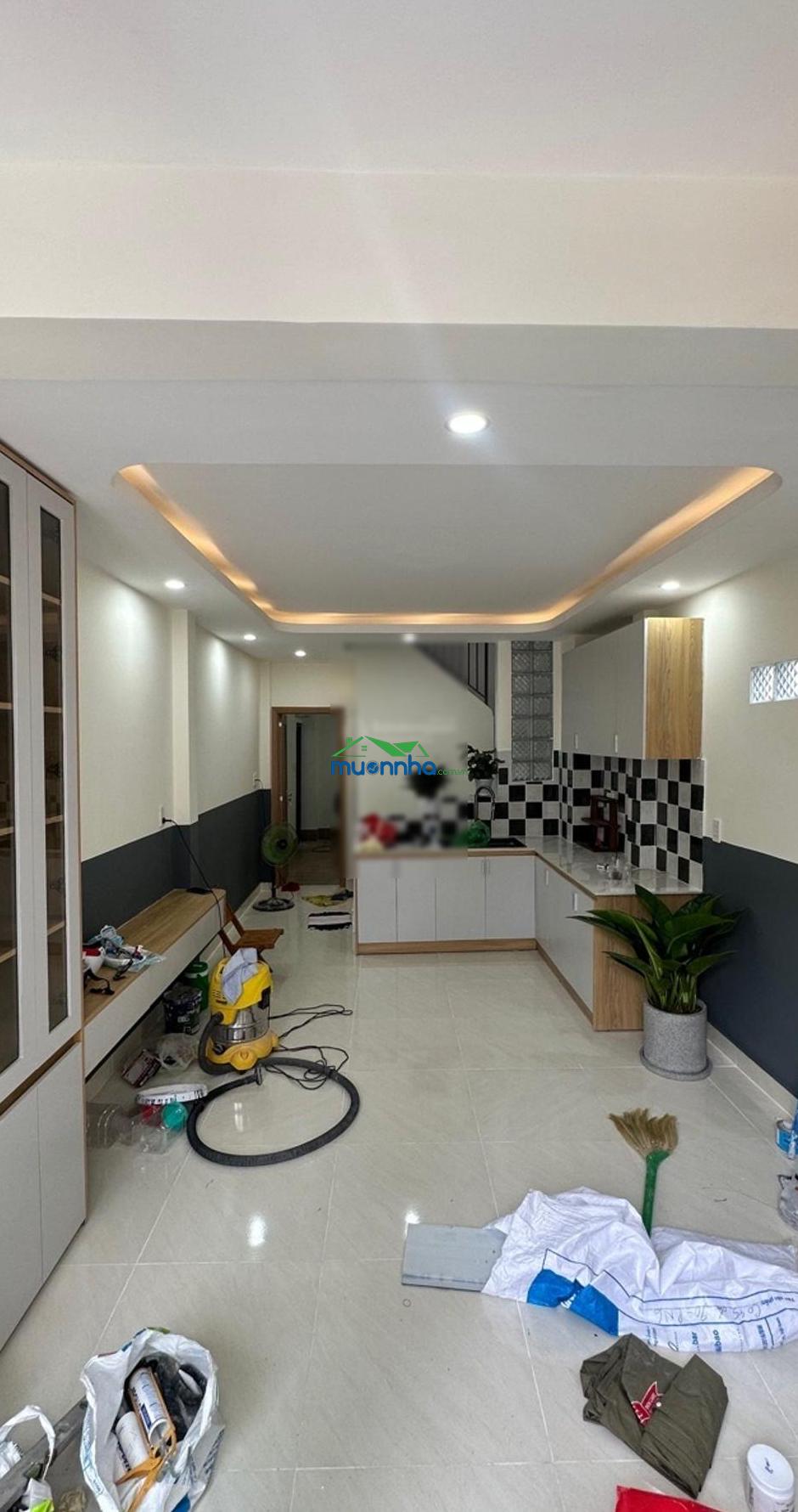 Nhà nguyễn văn công 1/, sát sân bay, đối diện bv 175 - 42m2 chỉ 5,6 tỷ nhỉnh - 4