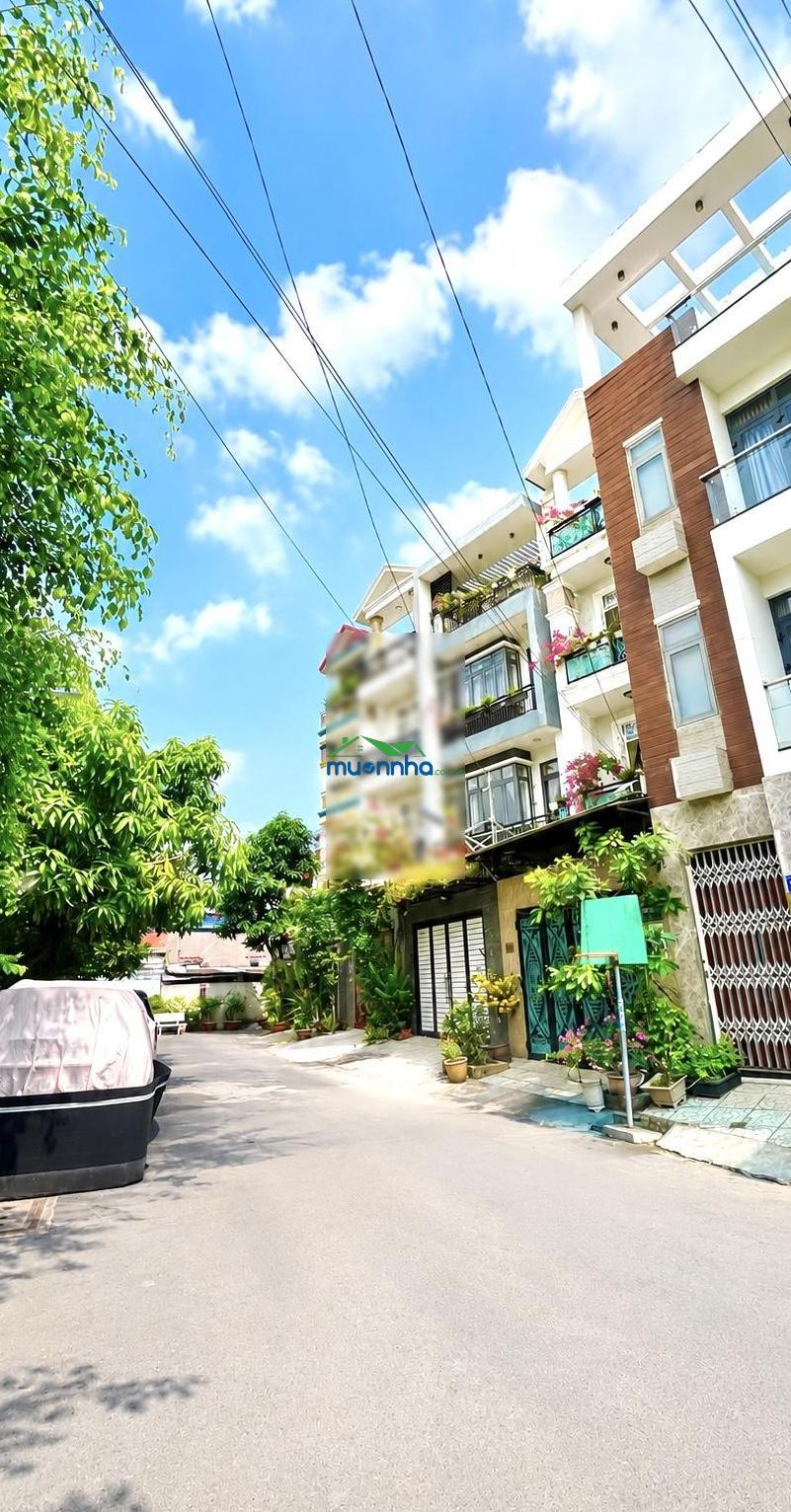 Nhà đẹp 4 tầng ngay đại học luật, hiệp bình chánh, nhỉnh 9 tỷ