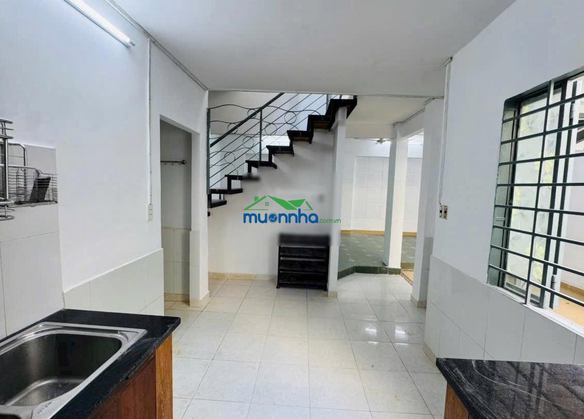 Bán nhà văn cao quận tân phú 2 tầng, 56m2, 3 phòng ngủ - không lộ giới - không qui hoạch, 4,5tỷ tl - 4