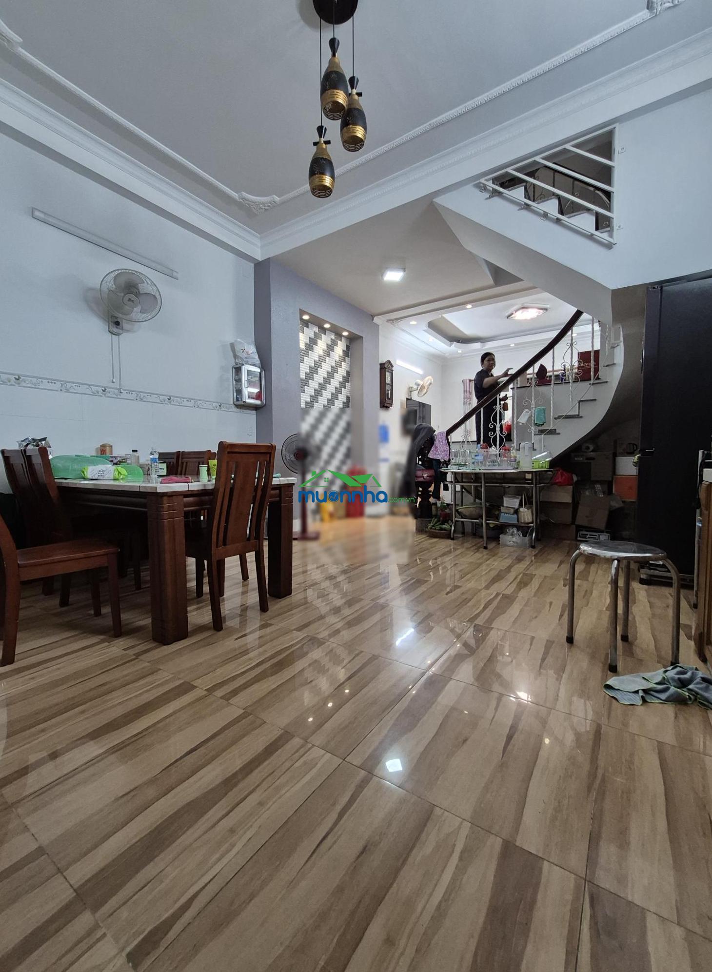 Hẻm xe hơi thông, nguyễn văn công (cv gia định) - 3 tầng ở ngay - 3