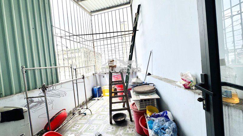 Bán nhà linh xuân ~ phạm văn đồng 68m² 3 tầng btct – 4pn – hẻm xe hơi  - 2