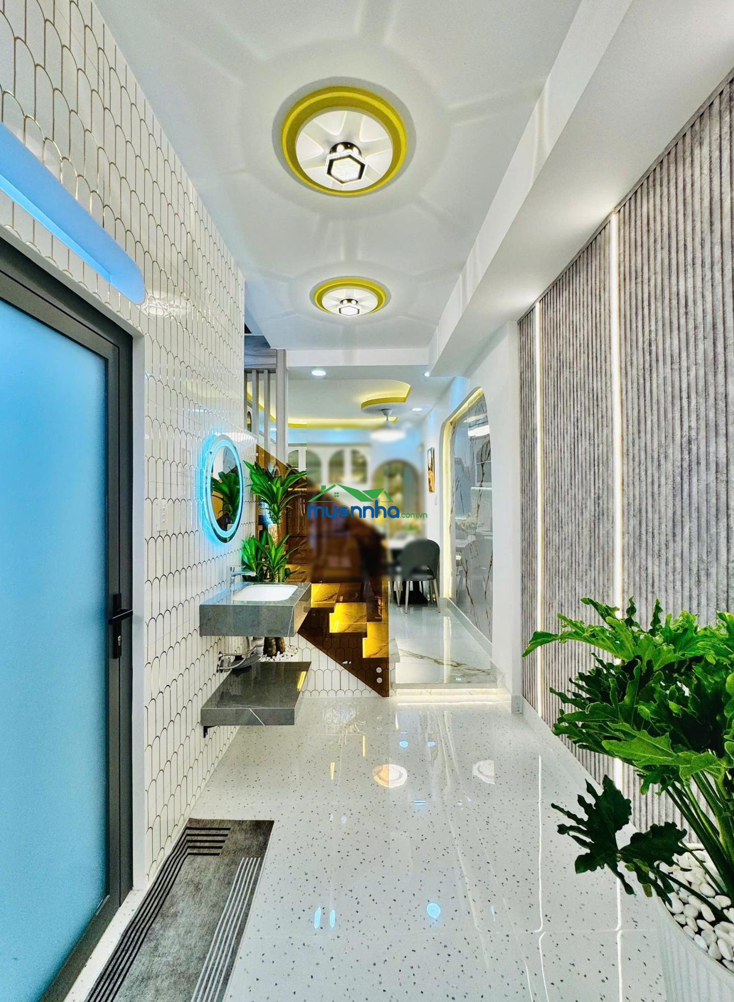 Chính chủ bán siêu phẩm nhà hẻm xe hơi đến cửa ngay công viên gia định