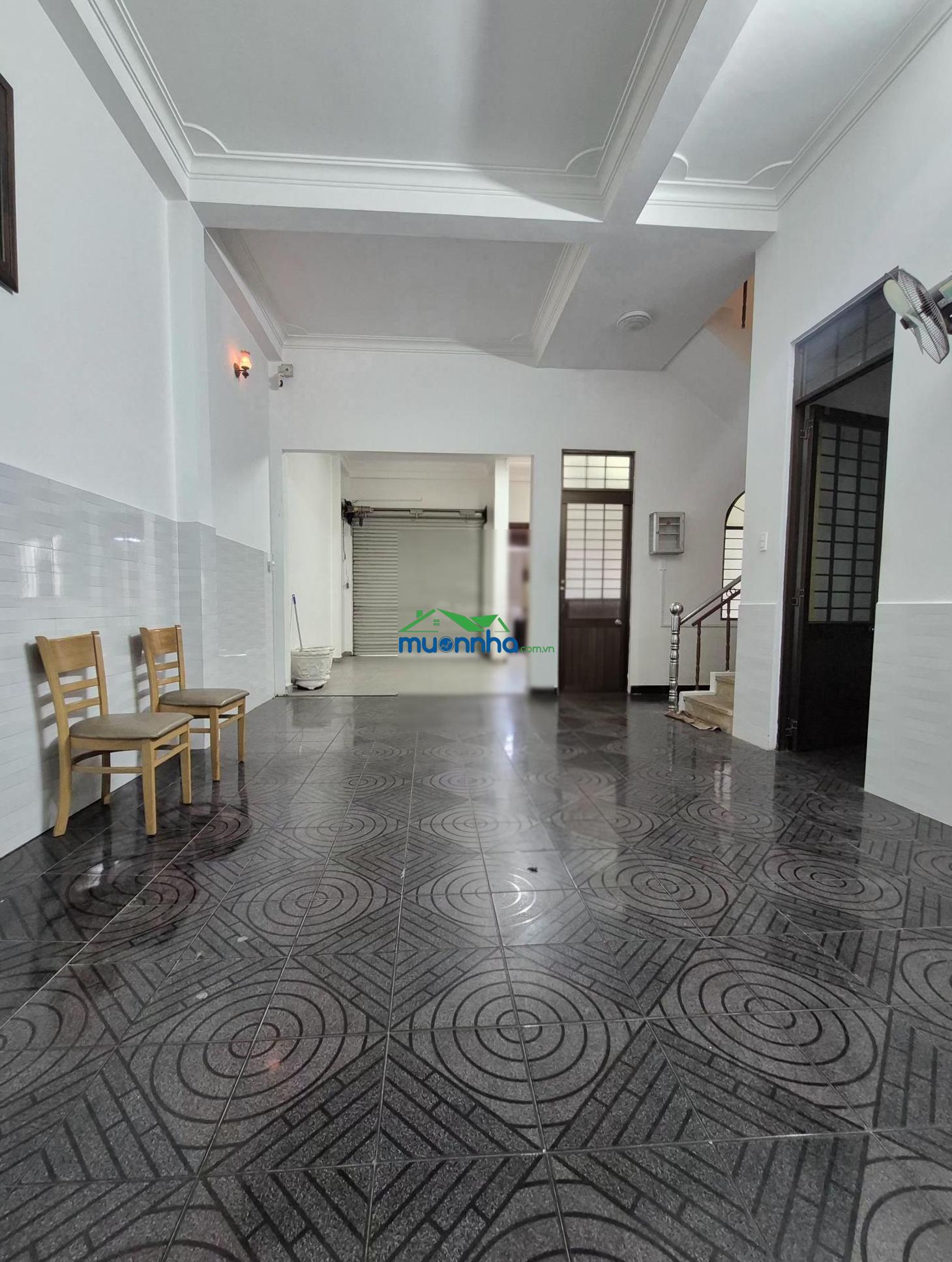 Vị trí làm vpct: hẻm 6m - 1 căn ra mt nguyễn văn lượng, 102m2, ngang 7m, 7 phòng - 3