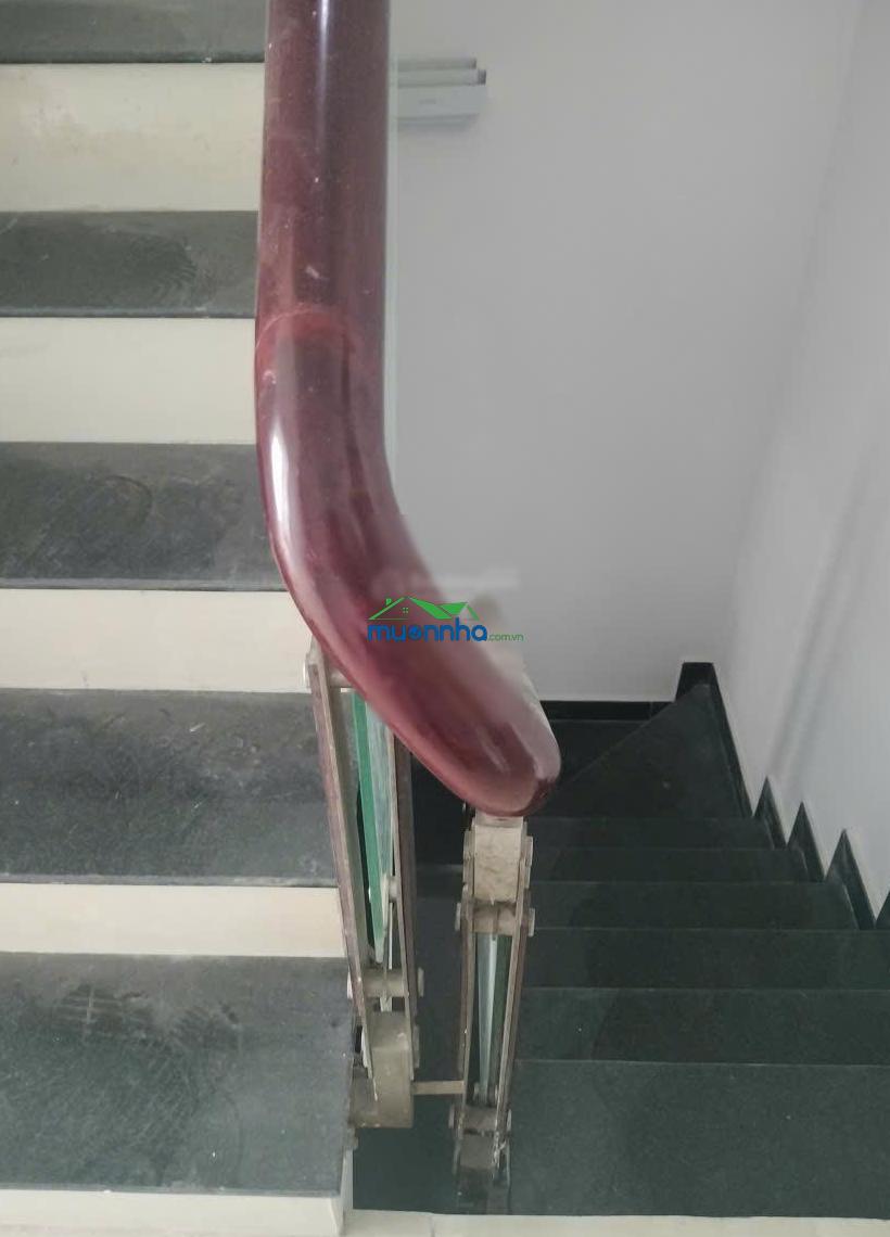 Quận 6: chủ gửi bán nhà 4 tầng, 4 phòng ngủ, ô tô vào sát cửa - mua vào ở liền. chỉ 5,98 tỷ (tl)