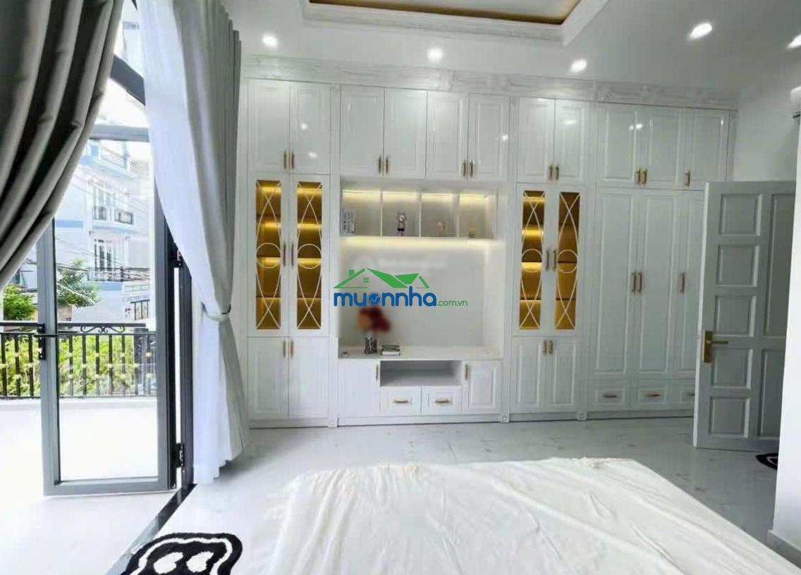 Dt 83m2 giá 4.280 tỷ, nhà đường lê thị hồng, gò vấp, ngay ngã 5 nguyễn oanh, tặng nội thất