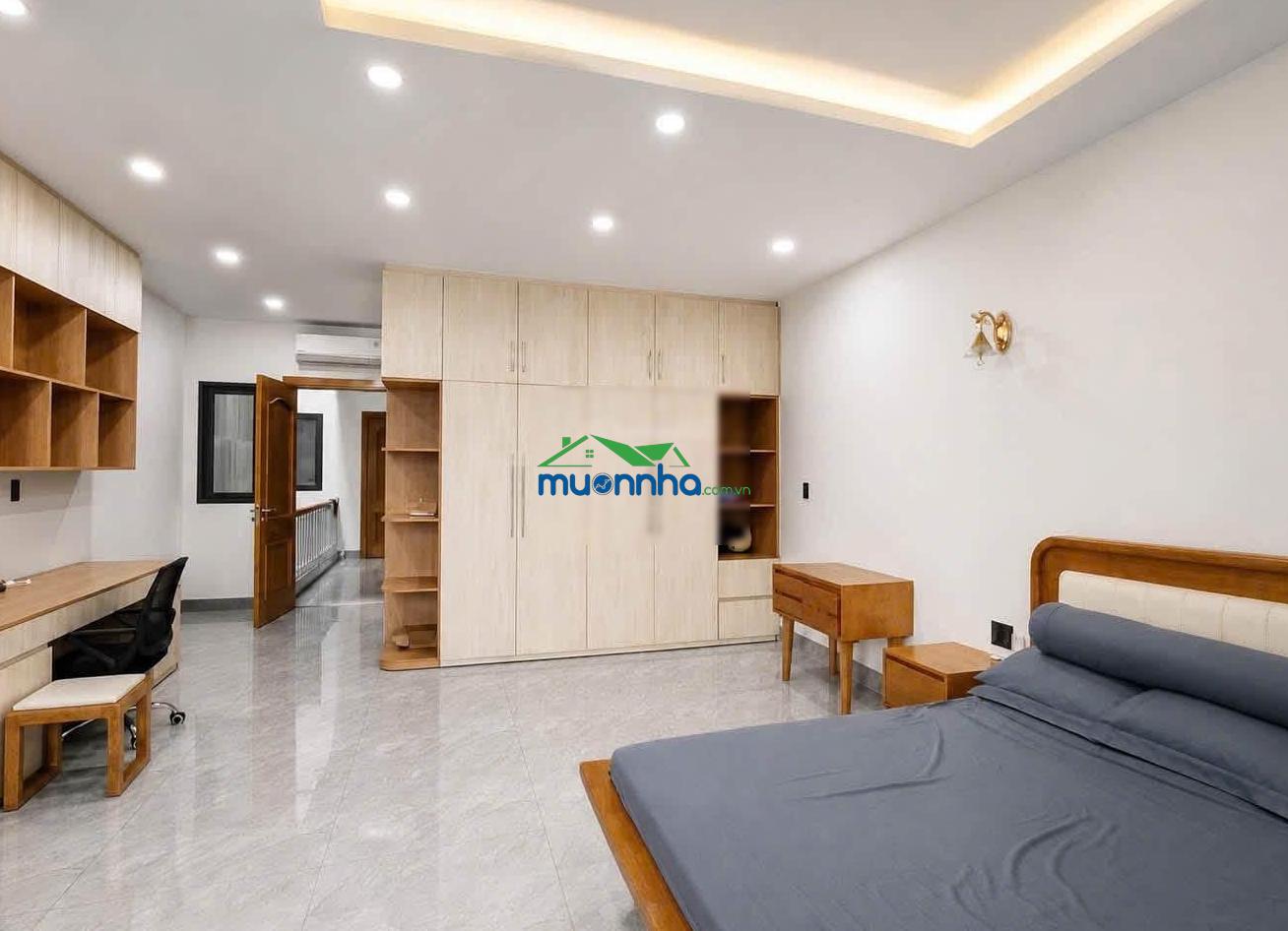 Cần bán gấp nhà sau mt nguyễn thị thập, quận 7 (dt hơn 130m2). giá 6 tỷ 470. 5 tầng, 5pn master