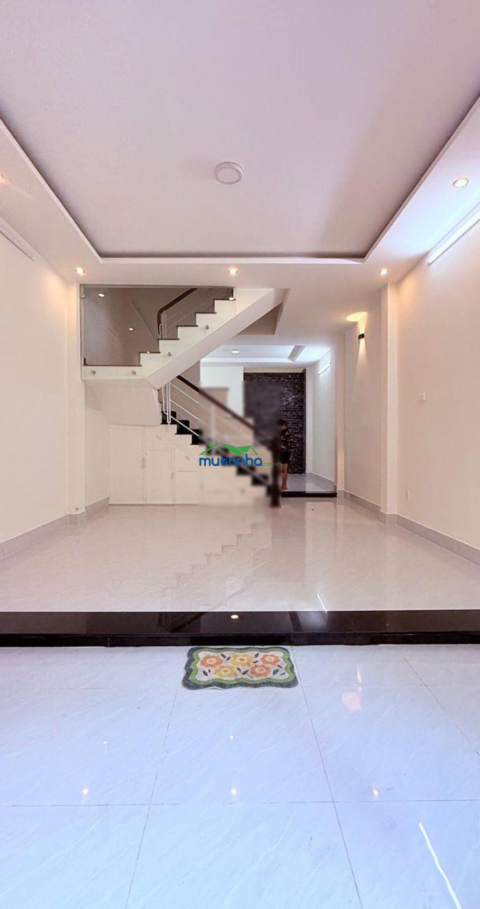 Cực hiếm - nhà 2 tầng - hẻm xe hơi - gần vạn phúc - giá 6,5 tỷ - sổ đẹp hoàn công đủ - 2