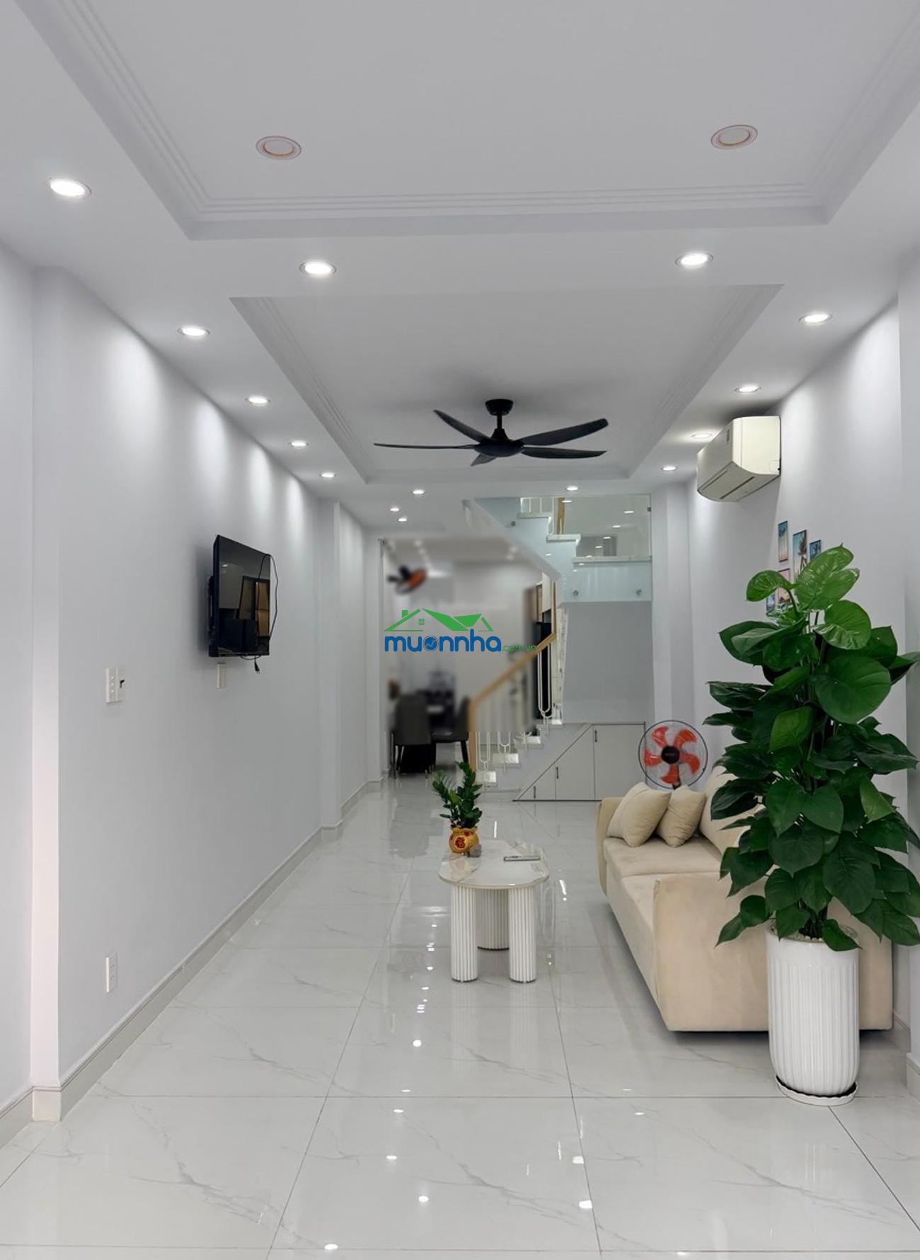 Nhà 2 tầng sẵn nội thất ở ngay - 52m2 (3,3*16) - hẻm 5m thông nguyễn văn lượng gv - chỉ 6,35 tỷ (tl - 4