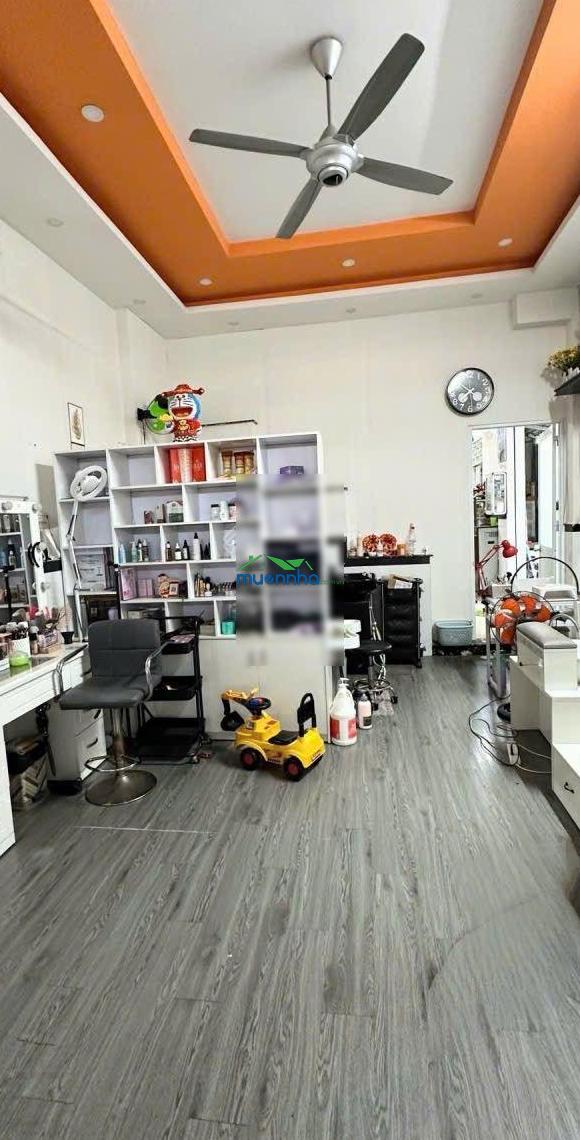 Bán gấp nhà góc 2 mặt tiền nguyễn thị sáu phan văn hớn vào,xã bà điểm giá 6,5tỷ 6,5m x 16m, 3 tầng, - 2