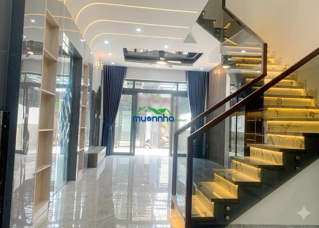 Chủ nhiệt ra nhanh. nhà mới đẹp 4 lầu 80m2. đường 10m. thạnh lộc 27. quận 12. chỉ 6.6 tỷ