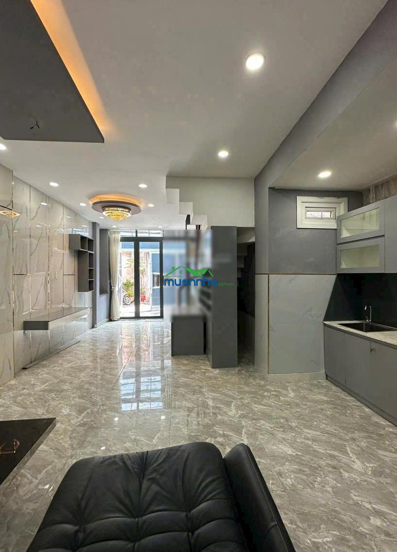 Bán nhà ngay bệnh viện đa khoa sư vạn hạnh, quận 10. dt 5x20. kc 1 trệt 3 lầu st đẹp. giá 19 tỷ - 3