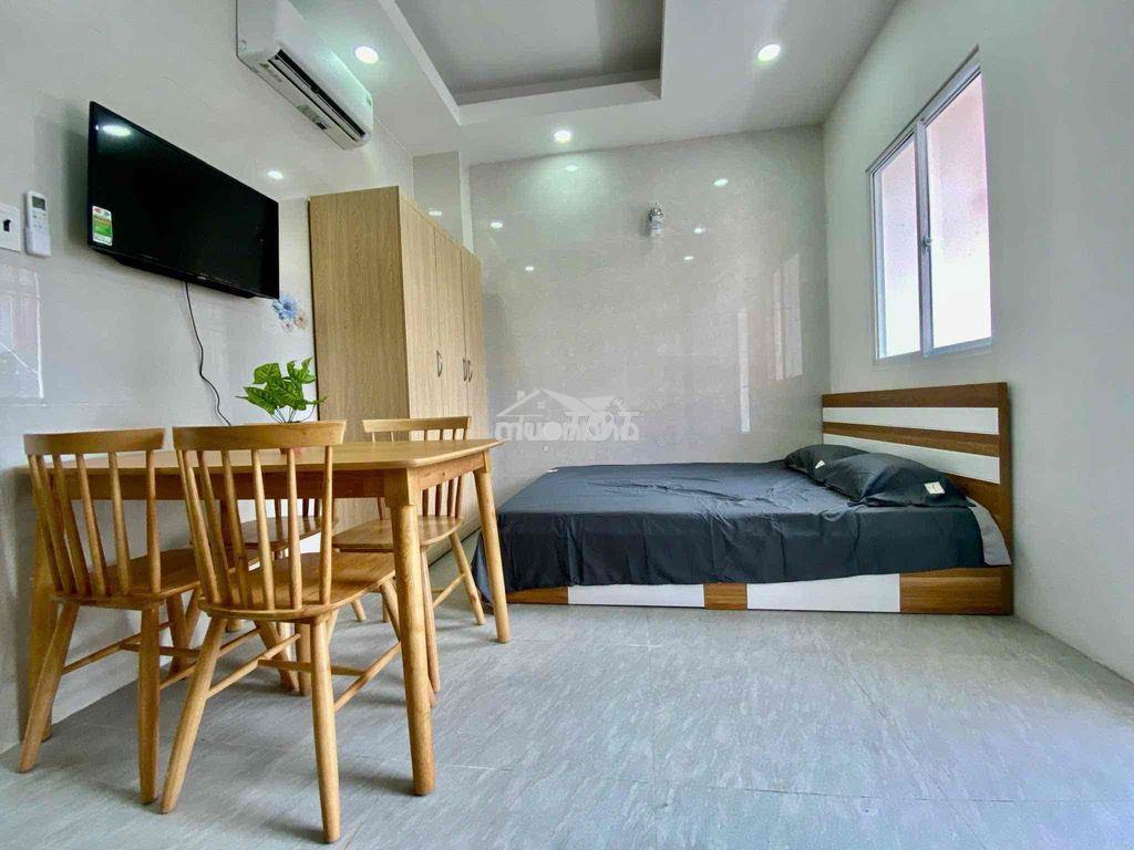 Mặt tiền thái phiên q11 - phòng bancol thoáng - đầy đủ tiện ích - 2