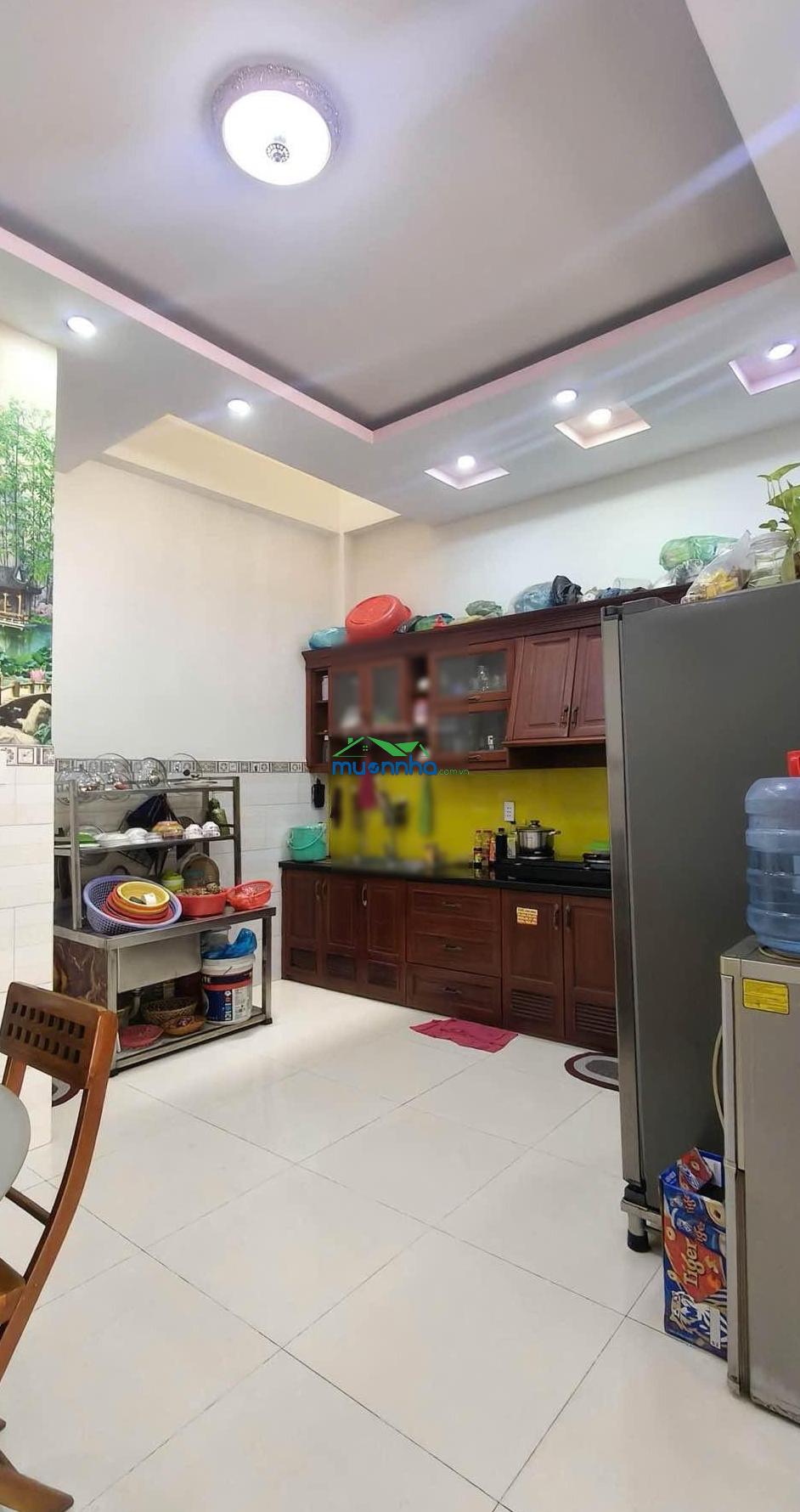 Bán nhà 2 tầng hẻm xe hơi thạnh lộc quận 12 sát gò vấp, 4x12,5m, gần ngã tư ga, giá chỉ 4,2 tỷ