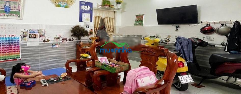 Cần tiền đầu tư nên bán nhanh, giá 2 tỷ 150 còn thương lượng