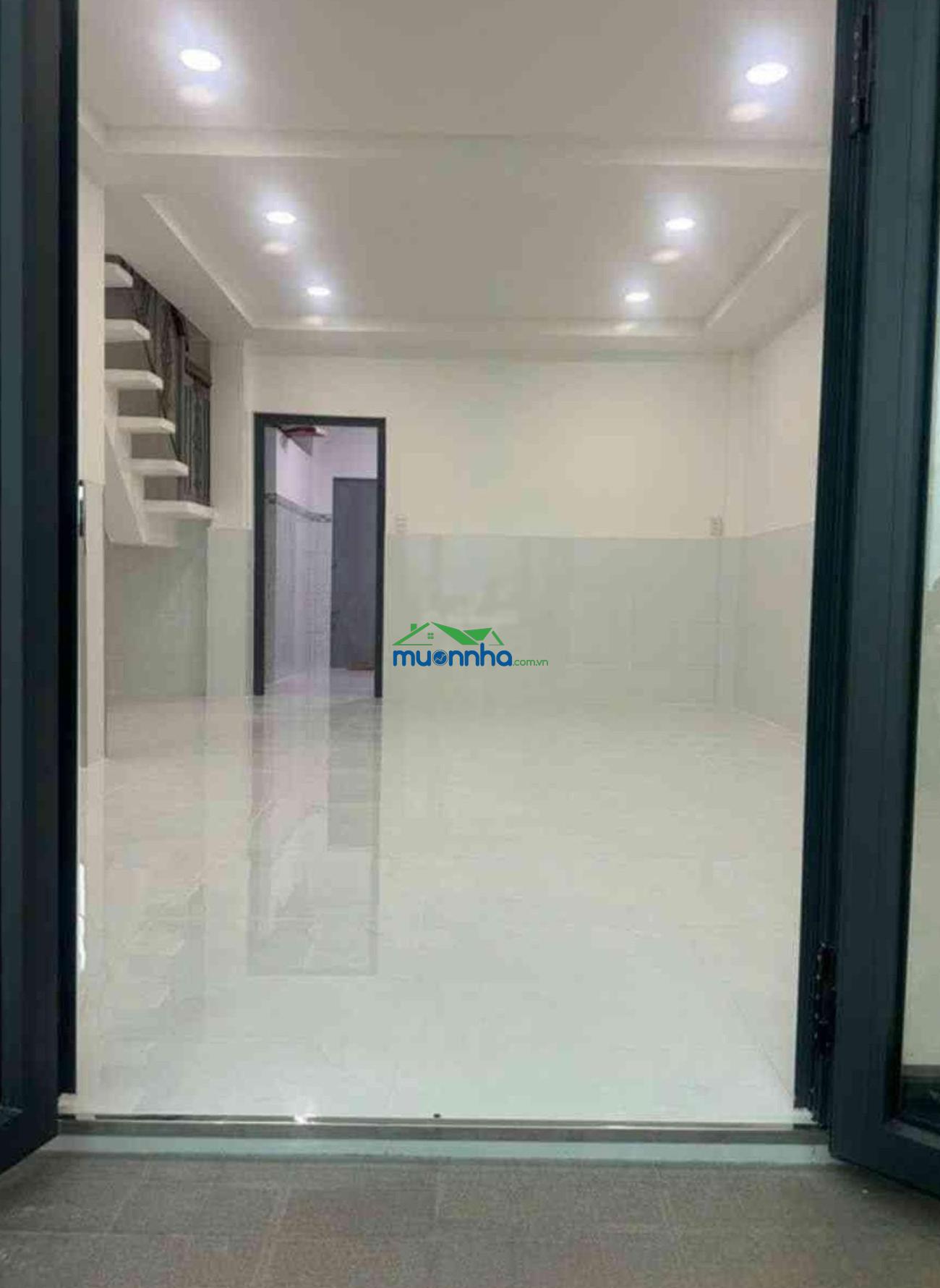 Nhà đẹp linh tây cạnh chợ thủ đức giá chỉ 4.1 tỷ - 4