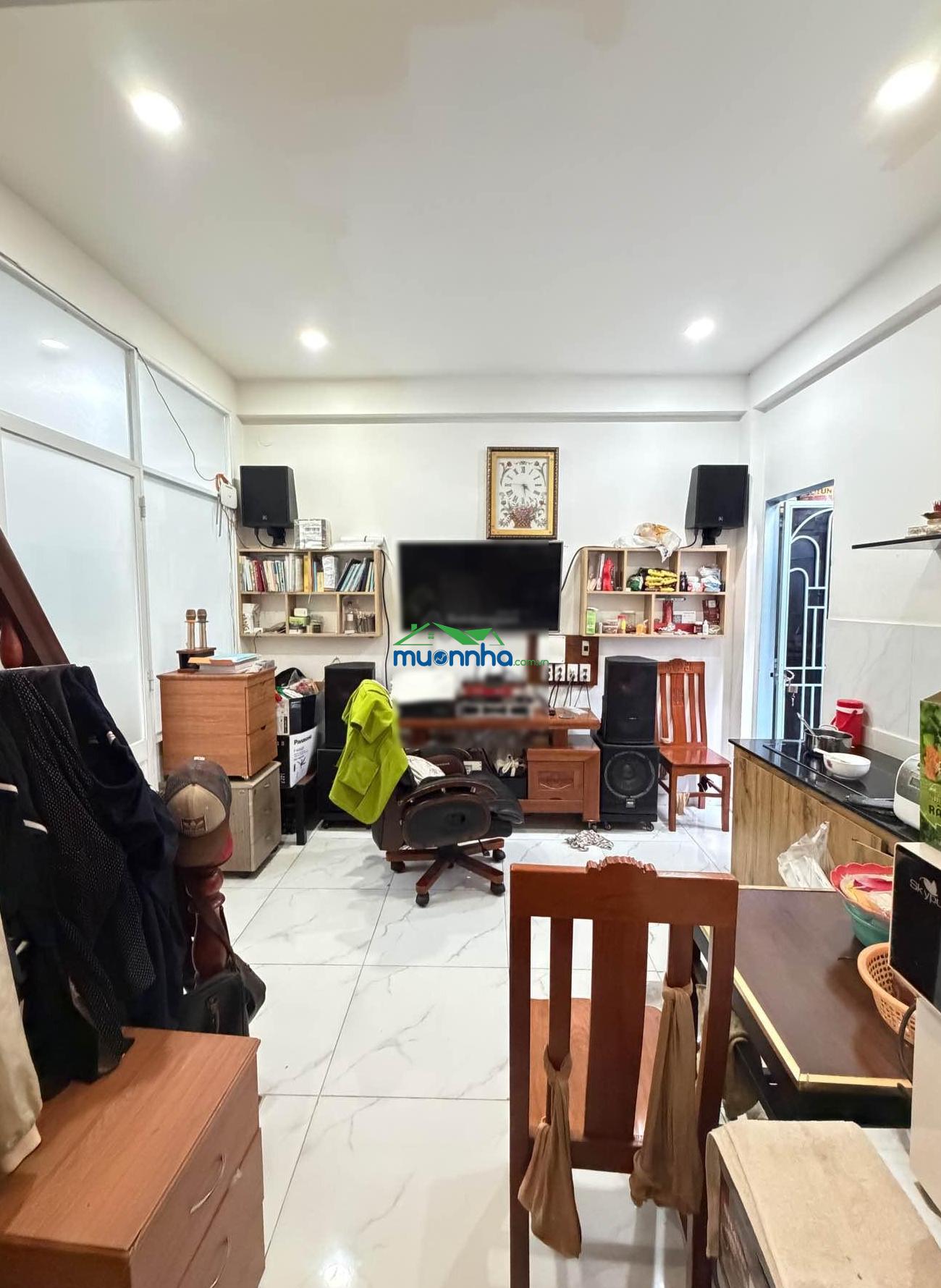 Hẻm vf3 nơ trang long, ngang hiếm 5m, gấp bán giảm 1tỷ