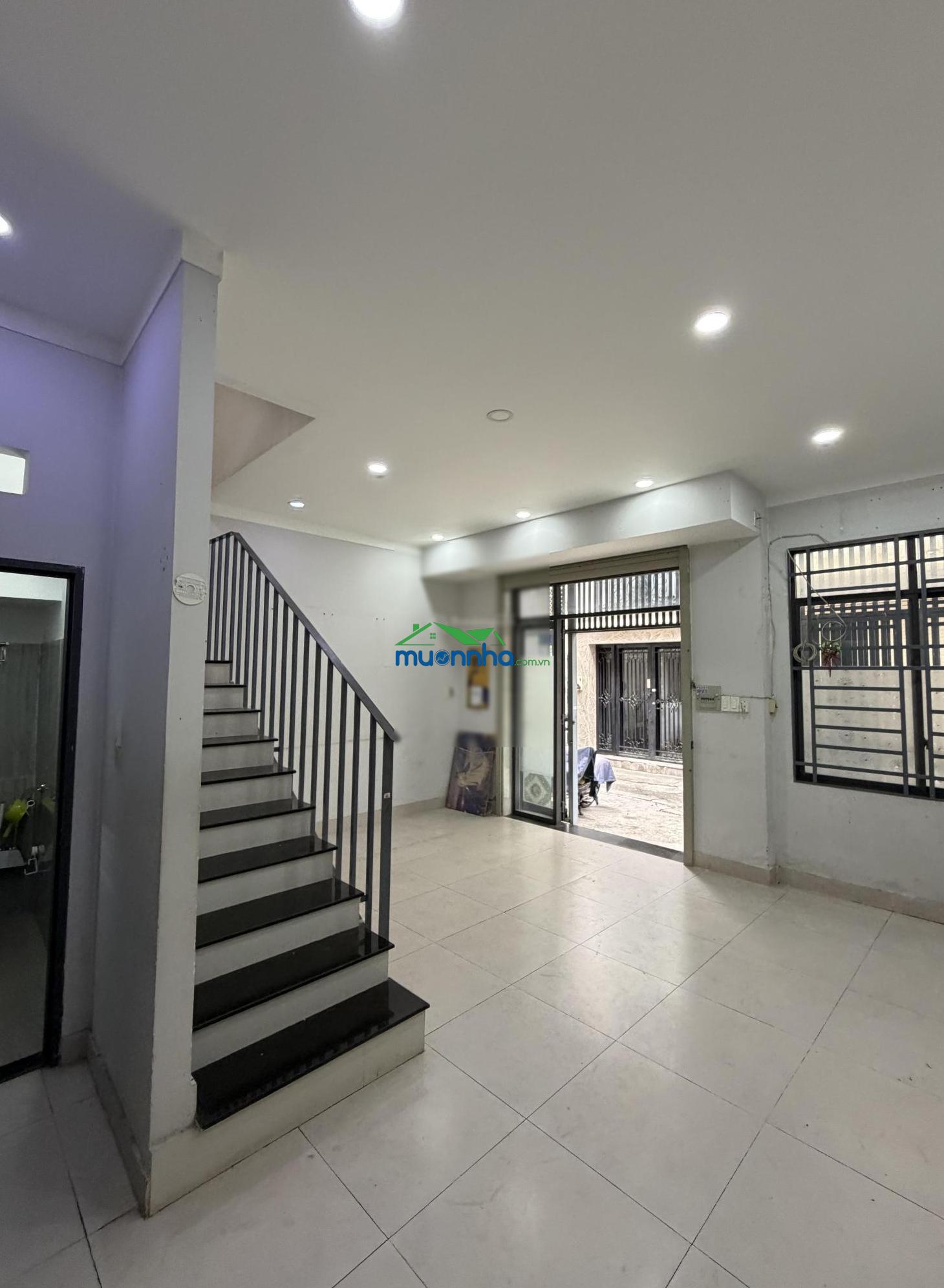 Hẻm 4m sạch đẹp, sau căn mặt tiền ngay chợ bà chiểu, ngang khủng 6m, 4 tầng bề thế - 3