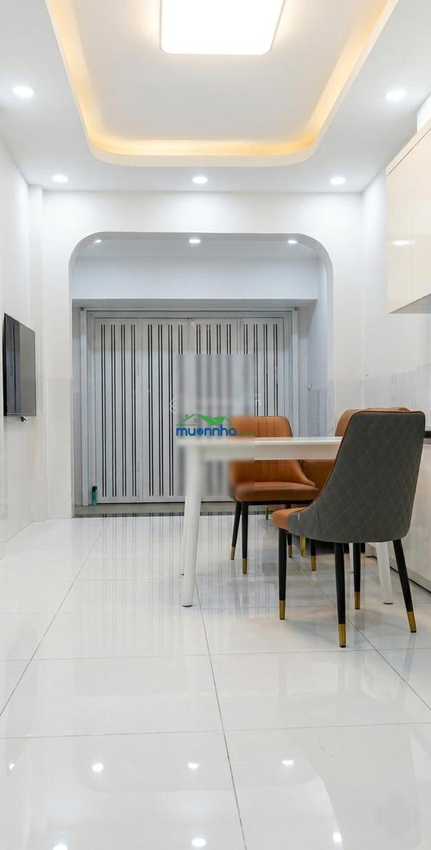 Hẻm xe hơi 4m, lạc long quân, tân bình, nhà mới ở ngay, 6.4 tỷ, 42m2