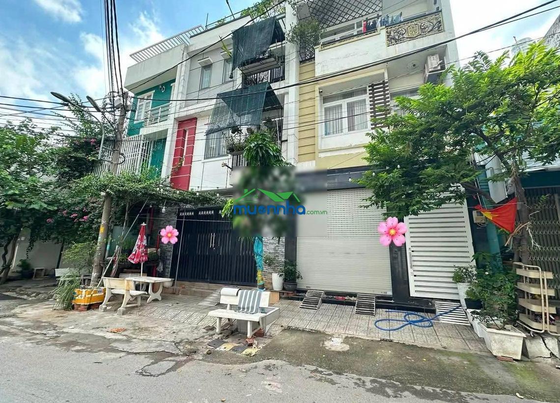 Bán nhà gần phạm văn đồng ngang 5.2m, hẻm nhựa ô tô tránh, 4 phòng ngủ - 2