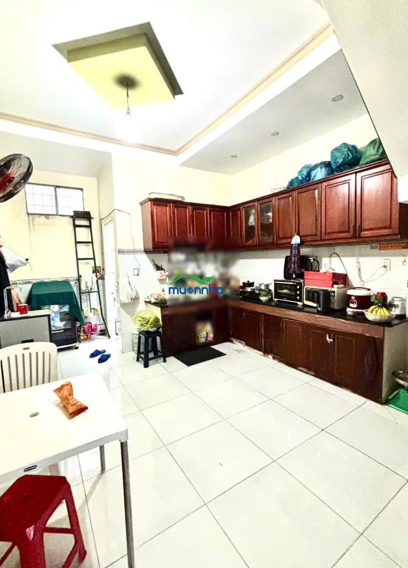 Bán nhà hẻm 23 nguyễn hữu tiến, đúc 1 lầu có 3 pn, 2wc. diện tích 4x18,4m, giá chỉ 5,6 tỷ