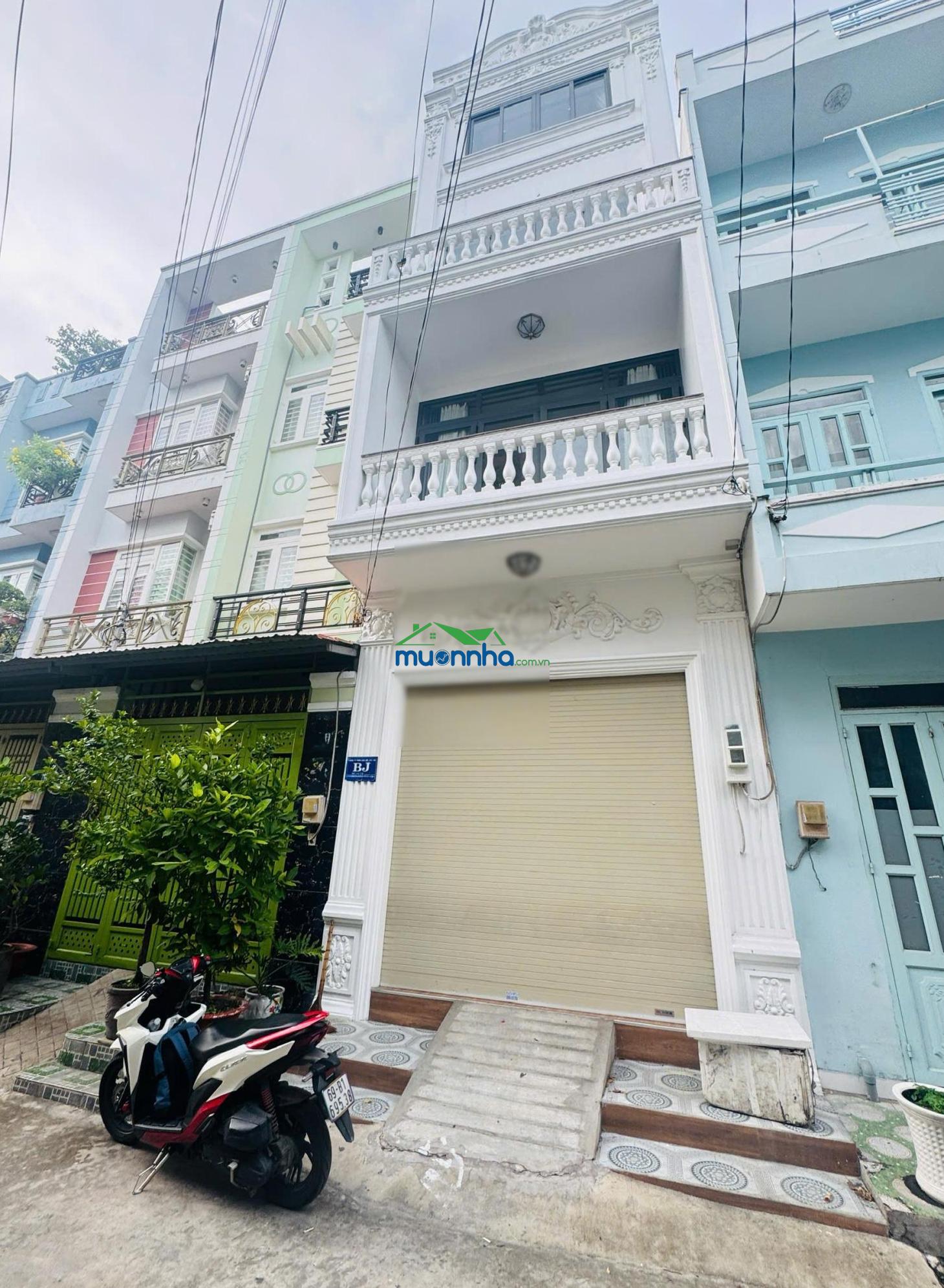 Nhà đẹp 5 tầng xịn - 6pn - gần khu tên lửa - 52m2 - đường trước nhà 7m - giá nhỉnh 5t tl - 4