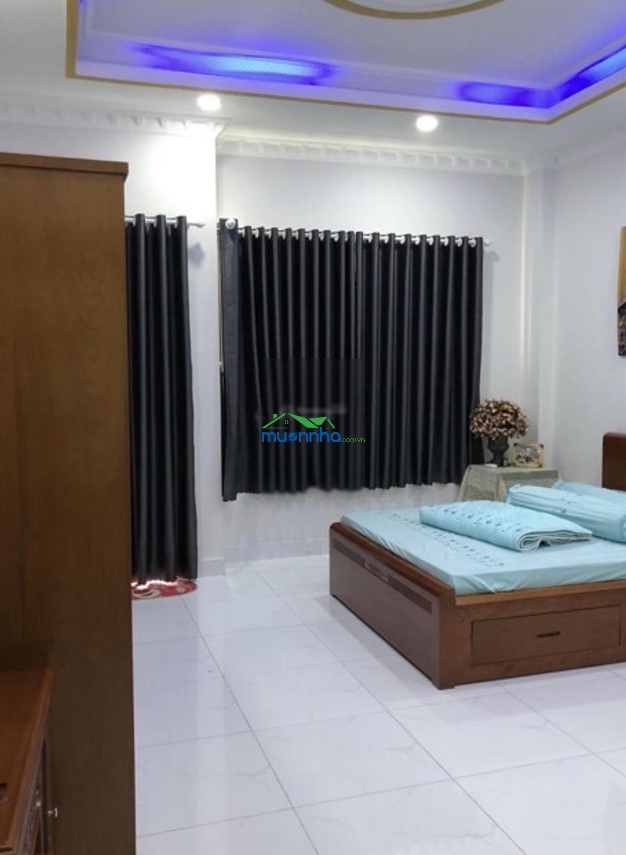 Bán gấp nhà phan đình phùng 45m2, 4,5x10, sát hẻm ô 3 tầng btct, nhỉnh 6 tỷ.