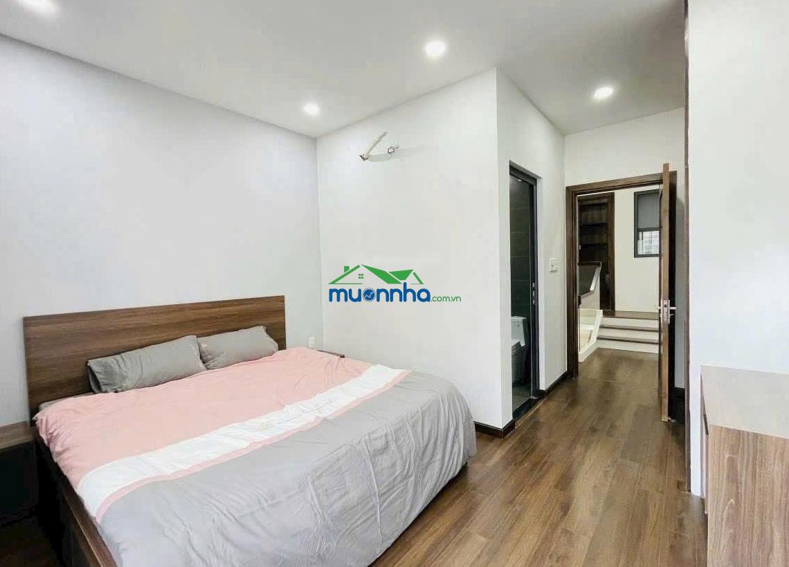 Cần tiền mở xưởng bán nhà đường nguyễn trọng tuyển - q10 76m2 đang cho thuê 19tr/th