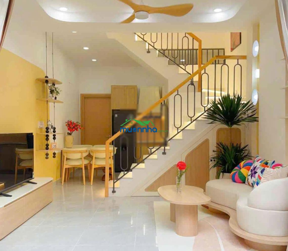 Giáp bình thạnh - quận 1 - tiện đi sân bay - 3 phòng ngủ rộng - hẻm 4m - 2