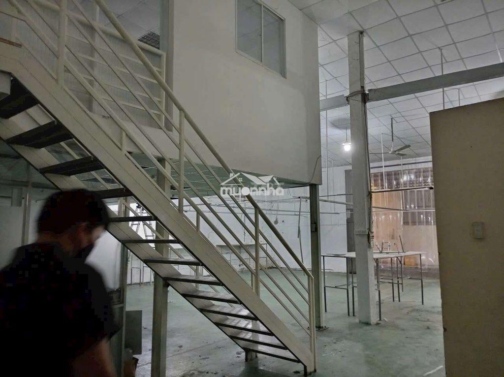 Kho xưởng mã lò 375m2 giá 29 triệu - 3