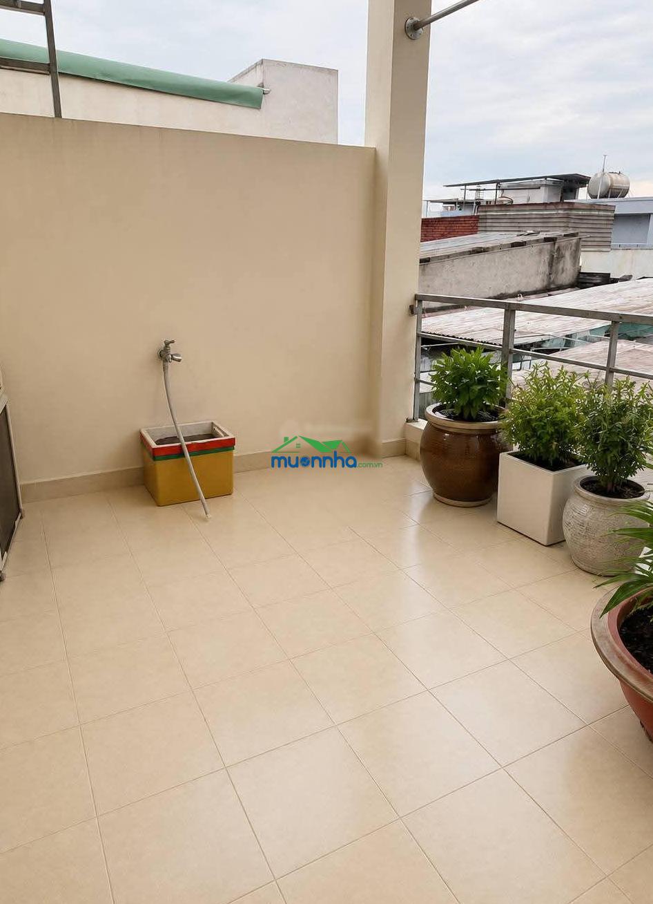 Bán nhà 3 tầng gần etown cộng hòa - ngang hiếm 6x10 - nhỉnh 6 tỷ nhỏ - 4