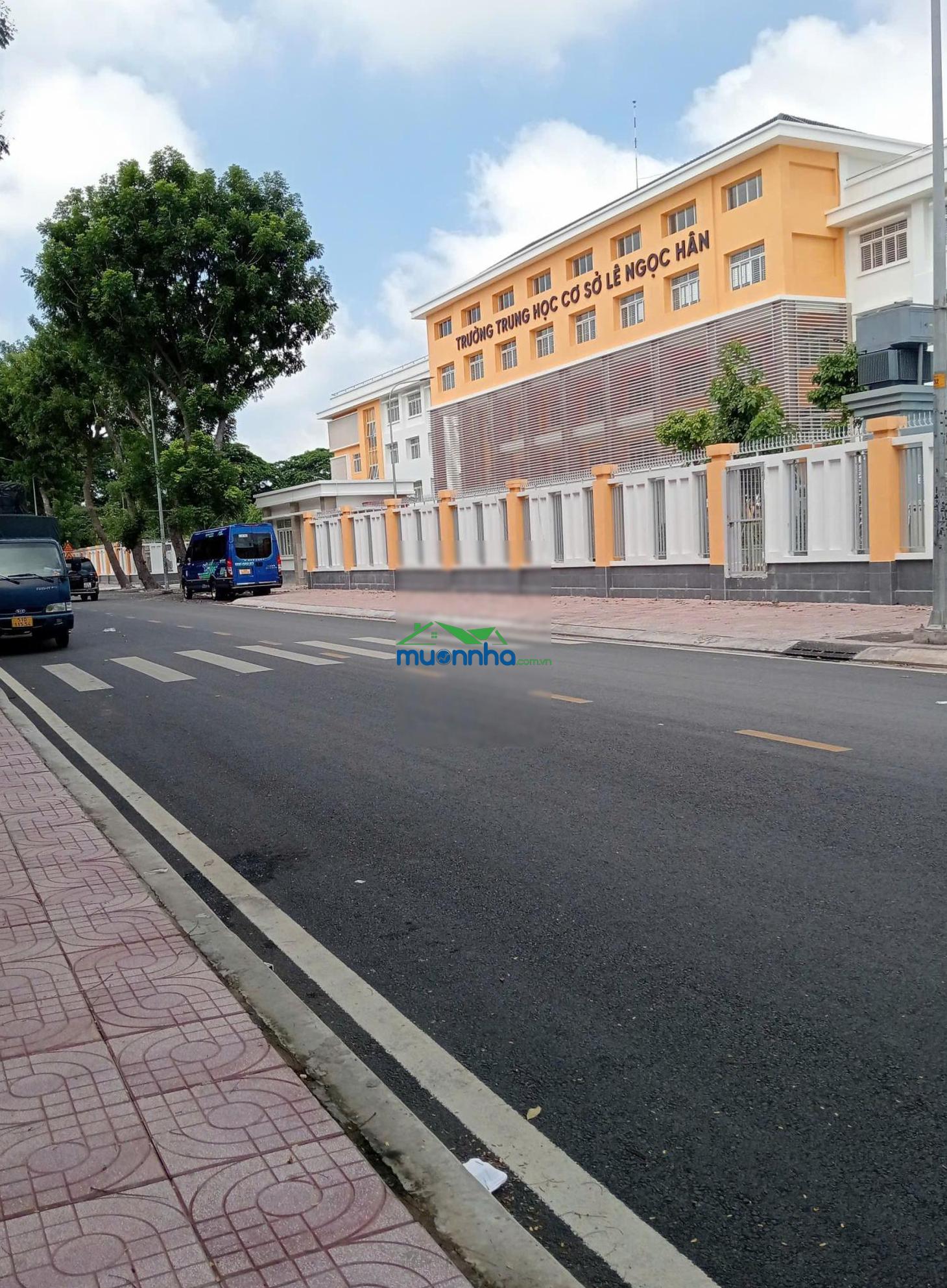Bán gấp nhà hẻm 8m thông liên khu 4-5 chỉ 5.3 tỷ tl mạnh diện tích: 4 x 24m kết cấu: nhà cấp