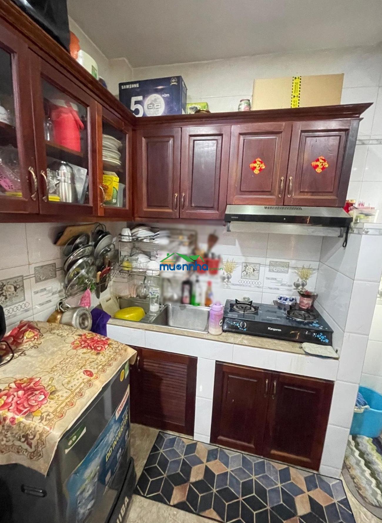 Nhỉnh 2t - ngay ngã 4 bà hom - an dương vương - 3 tầng - nhà mới đẹp - vào ở ngay - 4