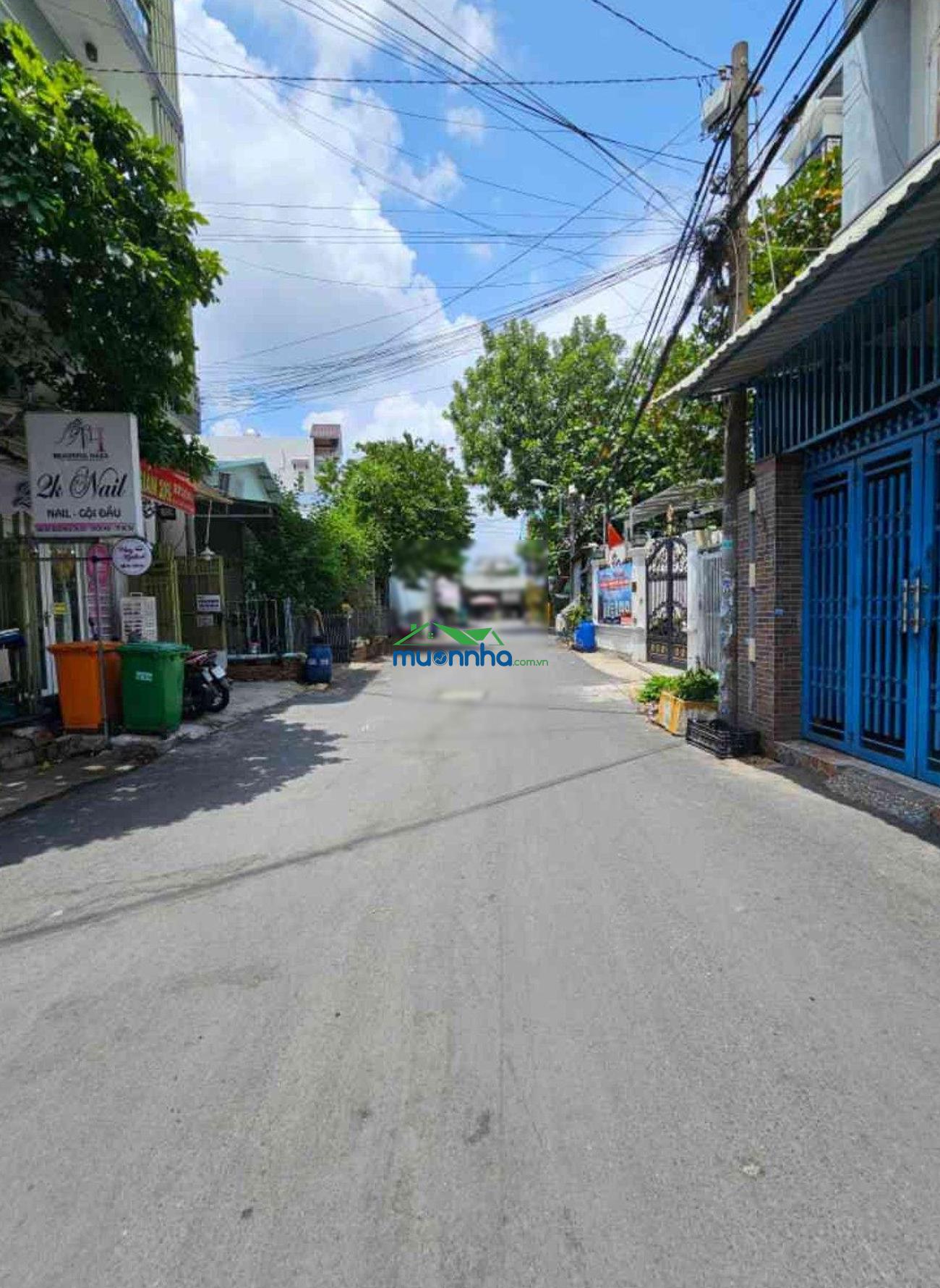 Nhà 3 tầng khu đồng bộ hẻm 6m ,ô tô đậu đỗ. khu nội bộ an ninh, + đường ta20, gần với trần thị cờ. - 3
