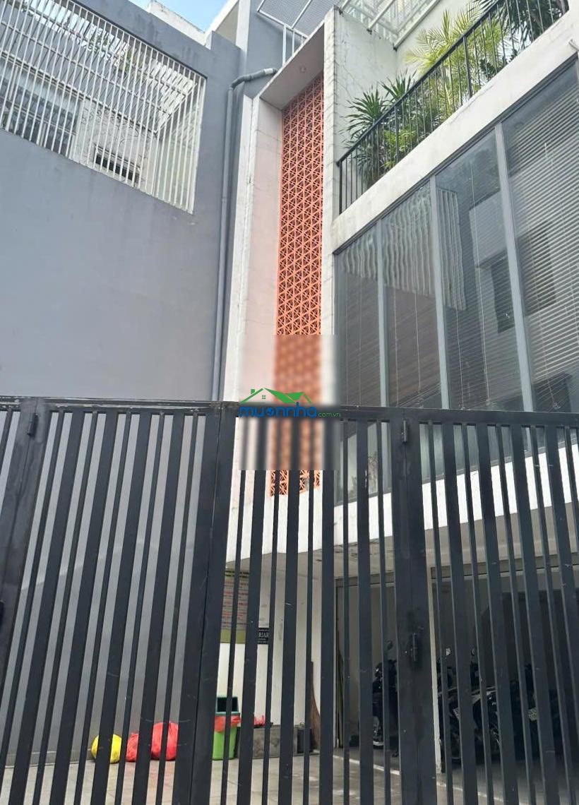 Cần bán nhà mới 4 tầng, hẻm xe hơi 1 trục, gần mặt tiền hoàng hoa thám, sát phan đăng lưu 6x21m