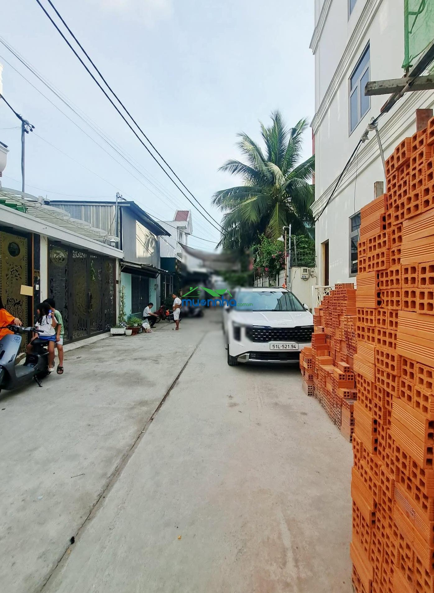 Nhà tân phú giá 5,5 tỷ hẻm xe hơi thoại ngọc hầu 2 lầu - 2