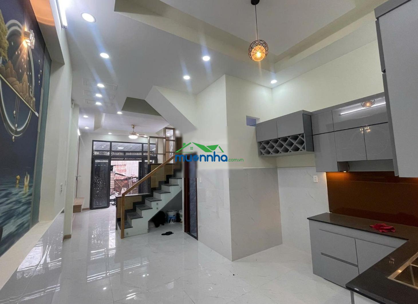 Hàng mới ra, nhà 4 tầng, hoàn công, khu công nghệ cao, 6.55 tỷ - 2