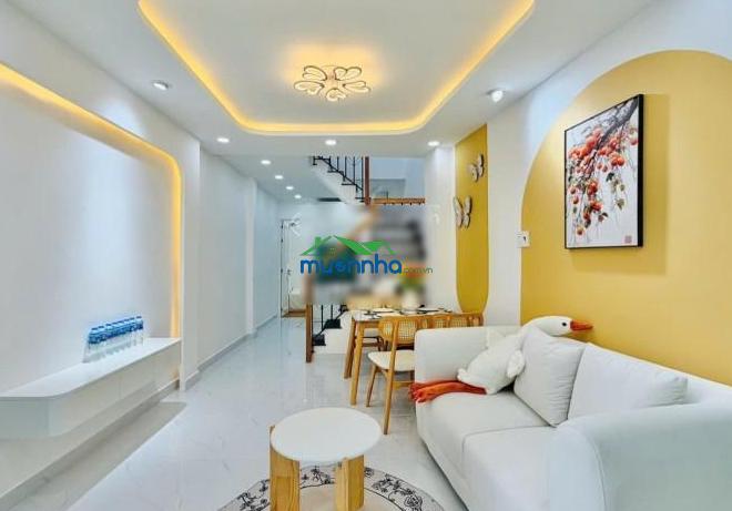 Ngay chợ an nhơn - hẻm 4 mét - dt 33m2 - 30 mét ra hẻm xe hơi - shr hoàn công đủ - chỉ 4.35 tỷ tl - 3
