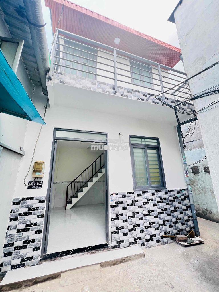 Quận 8 – nhà c2 phạm hùng