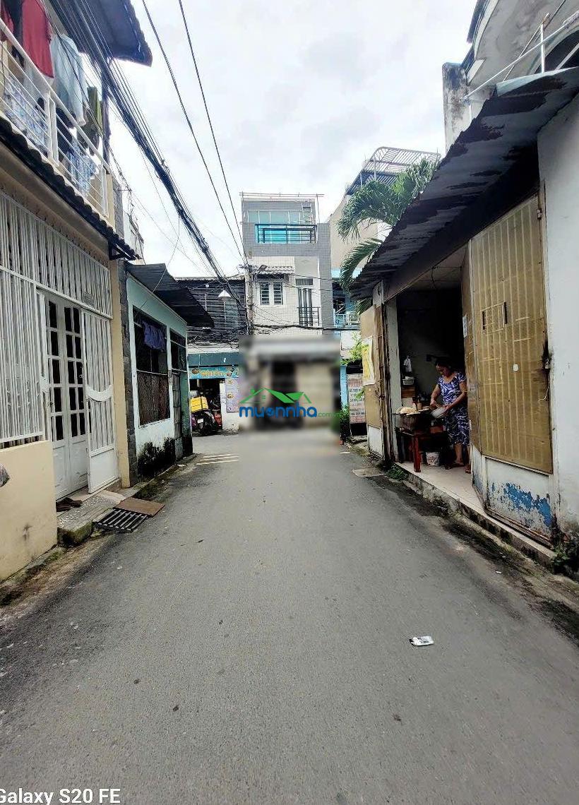 Nhà cấp 4 có lửng hẻm xe hơi thông