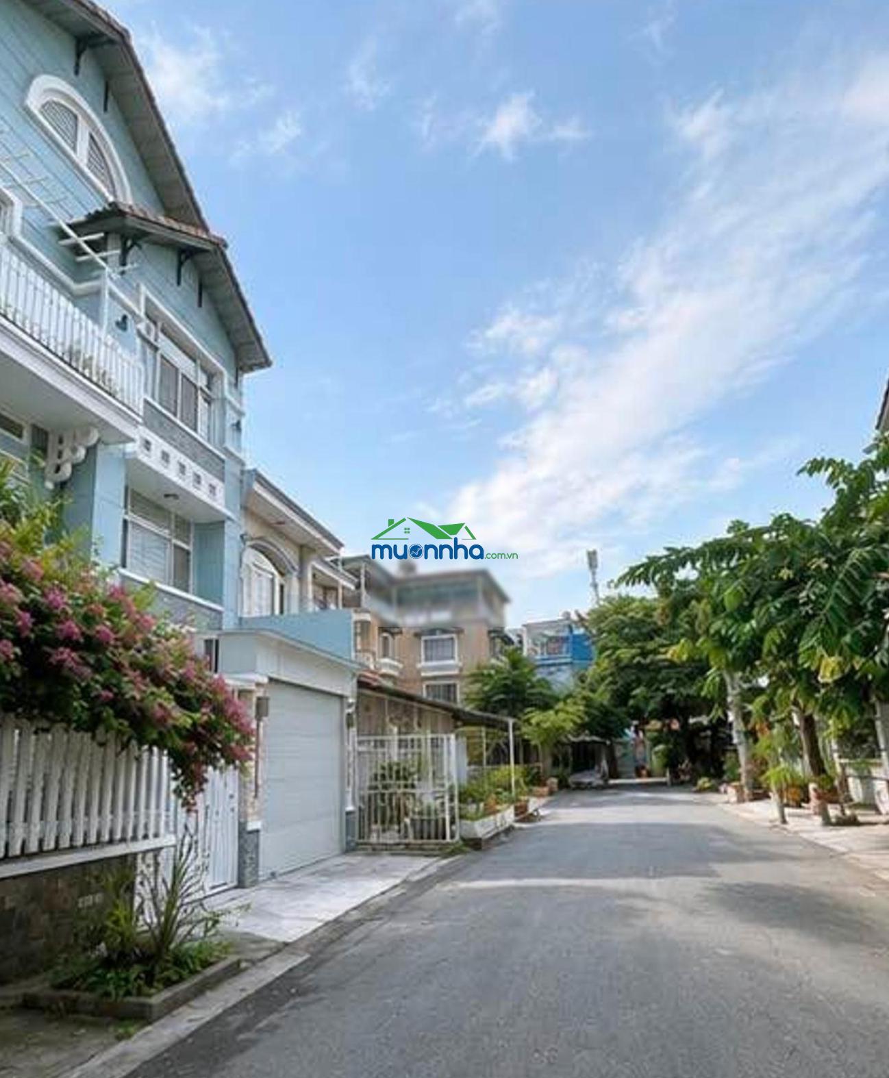 Biệt thự 3 tầng giá rẻ khu bên sông ngang 8m phân lô gigamall thủ đức phạm văn đồng hiệp bình chánh