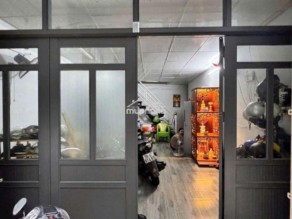 Cho thue nhà hẻm 2 xe máy, 1 xet, nguyễn tri phuong q.10 - 2